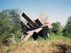 http://www.editionsinfinies.com/files/gimgs/th-78_1_v27.jpg
