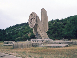 http://www.editionsinfinies.com/files/gimgs/th-78_F1040025.jpg