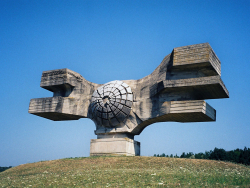 http://www.editionsinfinies.com/files/gimgs/th-78_F1050012.jpg