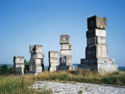 http://www.editionsinfinies.com/files/gimgs/th-78_F1070015.jpg